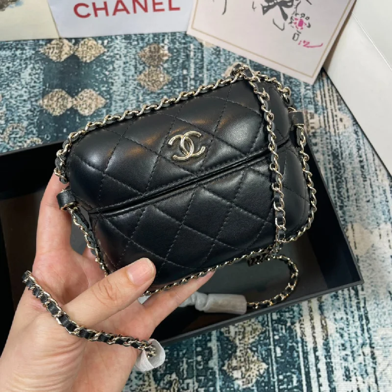 Chanel - Luxury Bag - CHL - 897