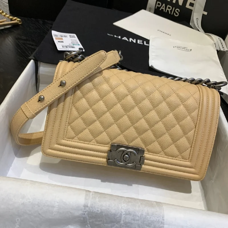 Chanel - Luxury Bag - CHL - 828