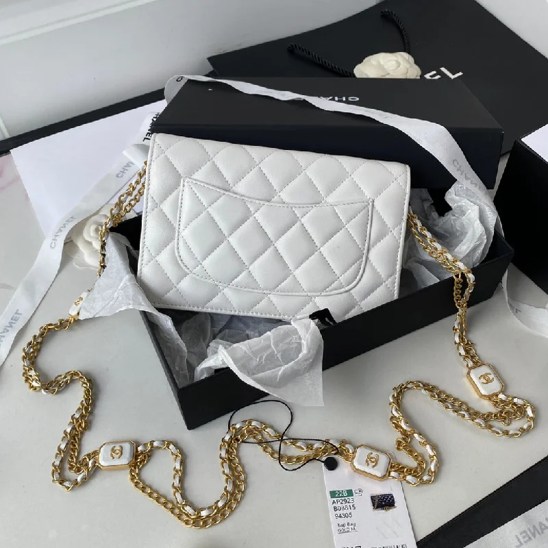 Chanel - Luxury Bag - CHL - 700