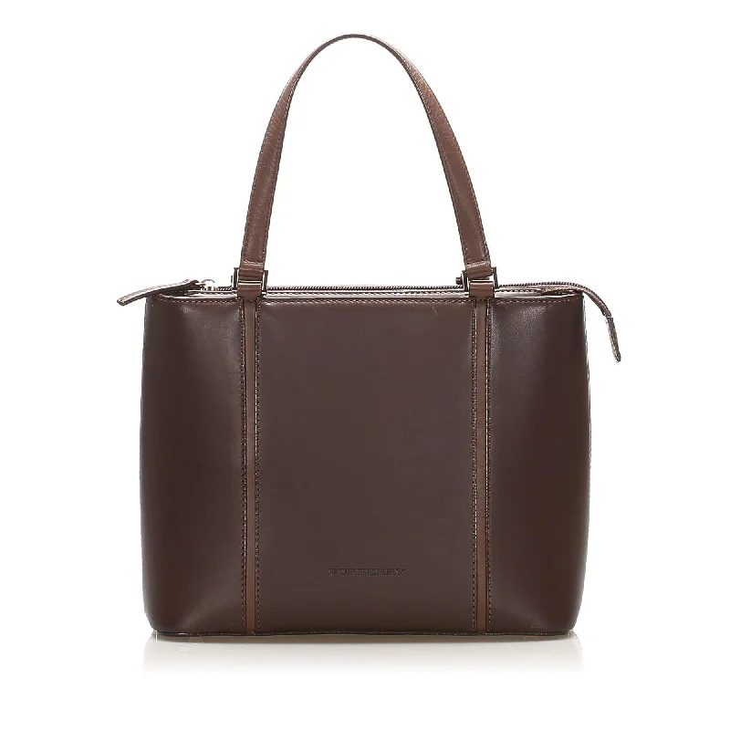 Burberry Leather Handbag (SHG-15699)