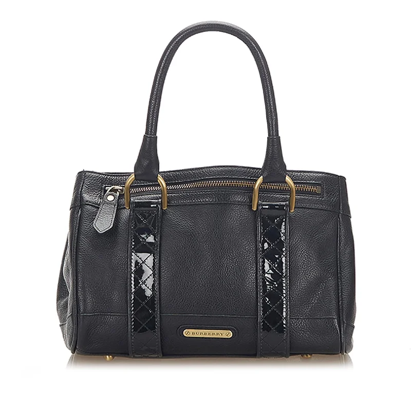 Burberry Leather Handbag (SHG-17144)