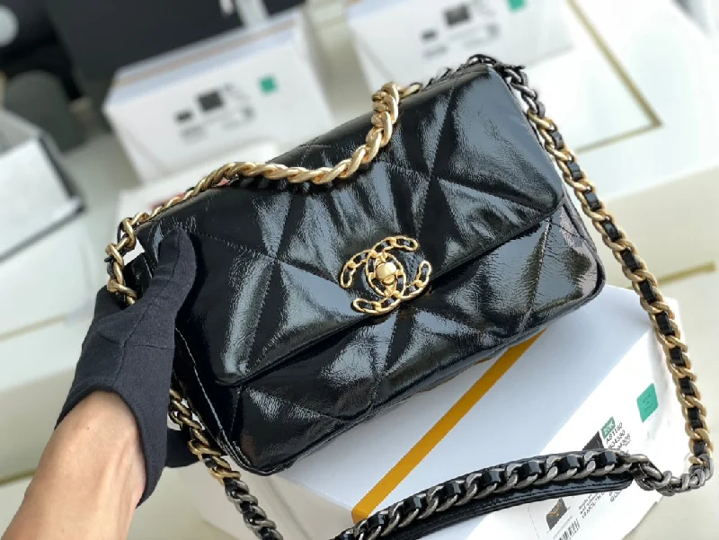 Chanel - Luxury Bag - CHL - 737