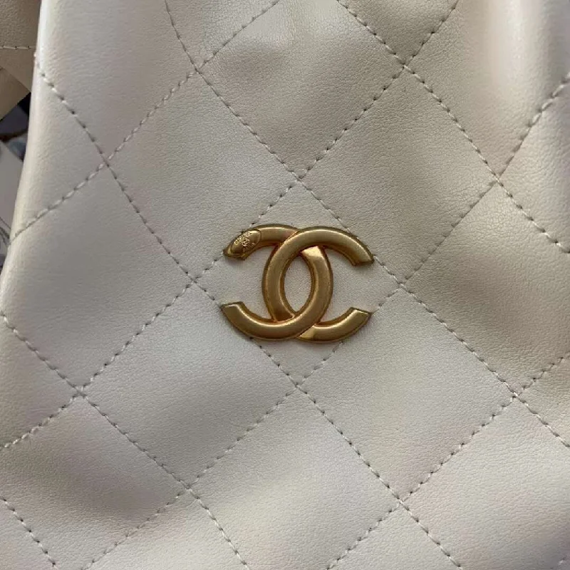 Chanel - Luxury Bag - CHL - 943