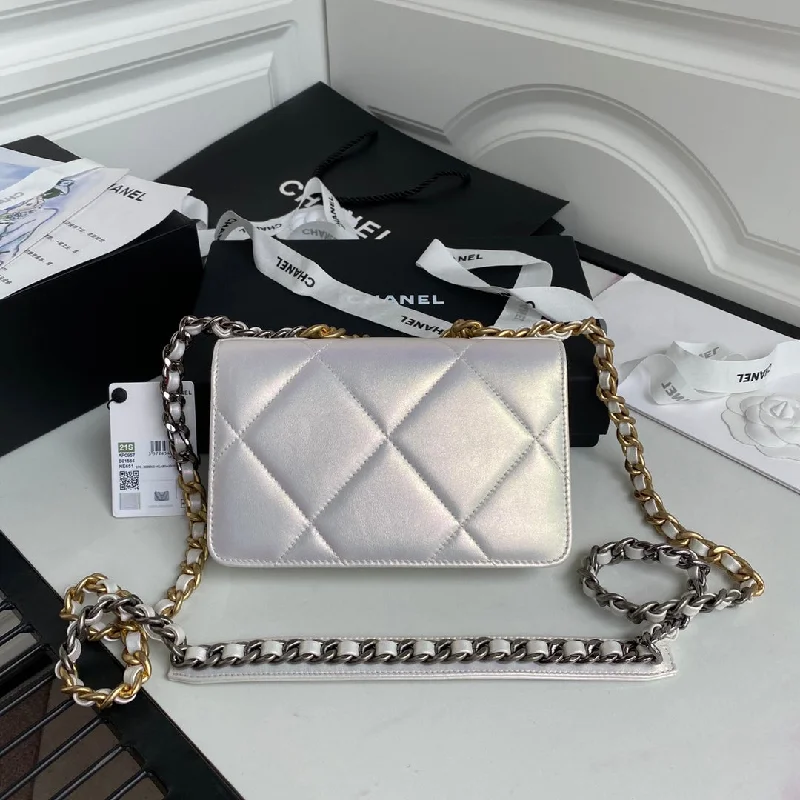 Chanel - Luxury Bag - CHL - 845