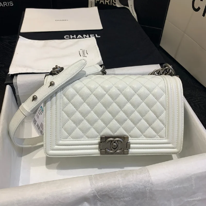 Chanel - Luxury Bag - CHL - 826