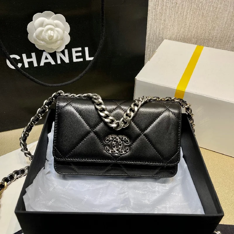 Chanel - Luxury Bag - CHL - 727