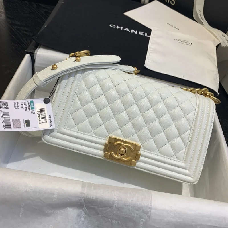 Chanel - Luxury Bag - CHL - 825